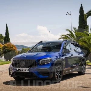 Галлерея - Mercedes-Benz GLB