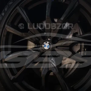 Галлерея - BMW X7 40i - 14