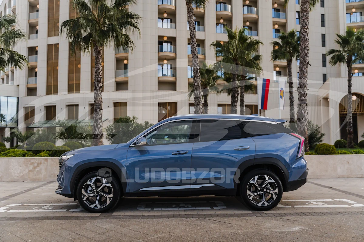 Geely Atlas - 2