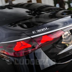 Галлерея - Mercedes E300 Long - 13