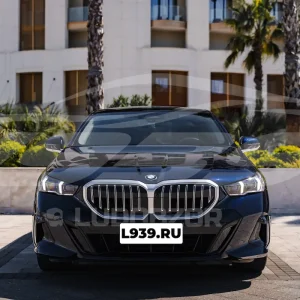 Галерея - BMW 530 LONG - 1