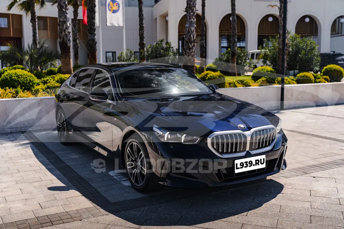 Премиум без компромиссов: BMW 530L пополнил автопарк L939